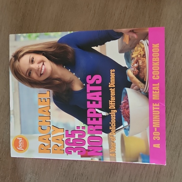 Bundle of 2 Rachael Ray 30 minute meals cookbooks gettogether & 365: No Repeats - Picture 3 of 7